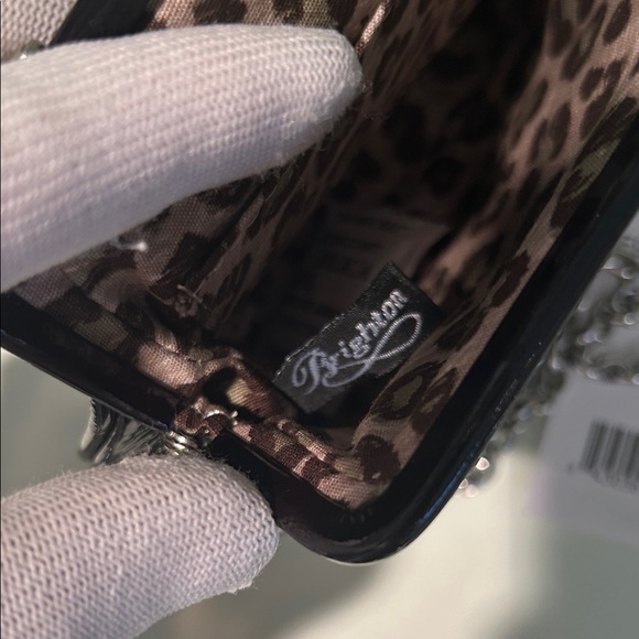 Brighton Cat Patent Kiss-lock Coin Crossbody with Silver Chain - Picture 8 of 8